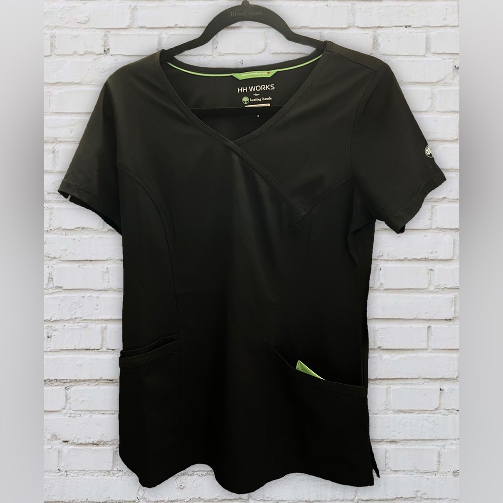 HH Works by Healing Hands Women's Scrub Top Black Small